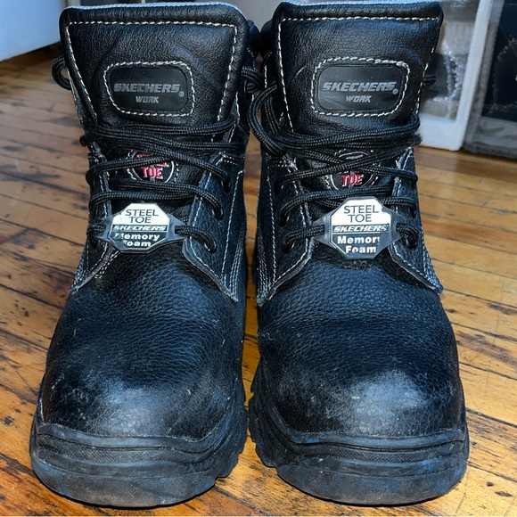 Sketchers work boots. Steels toes. Very good condition. - Picture 6 of 6